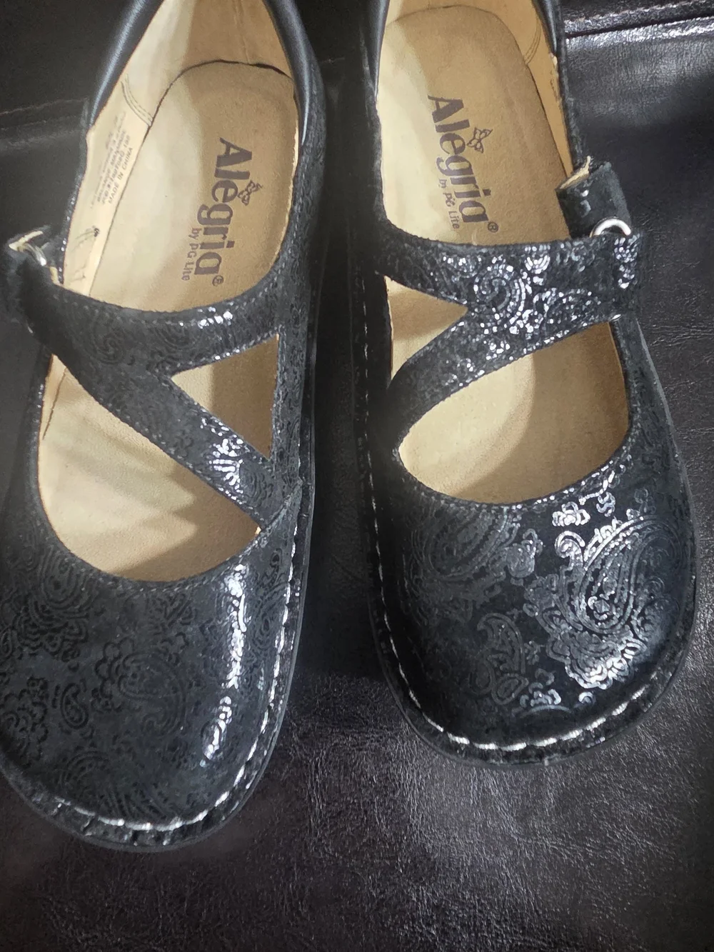 Alegria Women's Black Mary Jane Flats